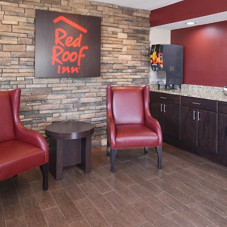 Red Roof Inn Champaign - University Bagian luar foto